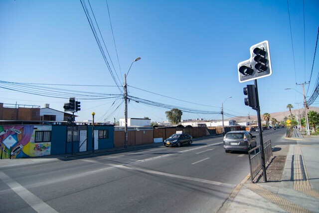 Senador Velásquez propone mayor autonomía energética para el norte y llama a robustecer el sistema eléctrico tras masivo apagón