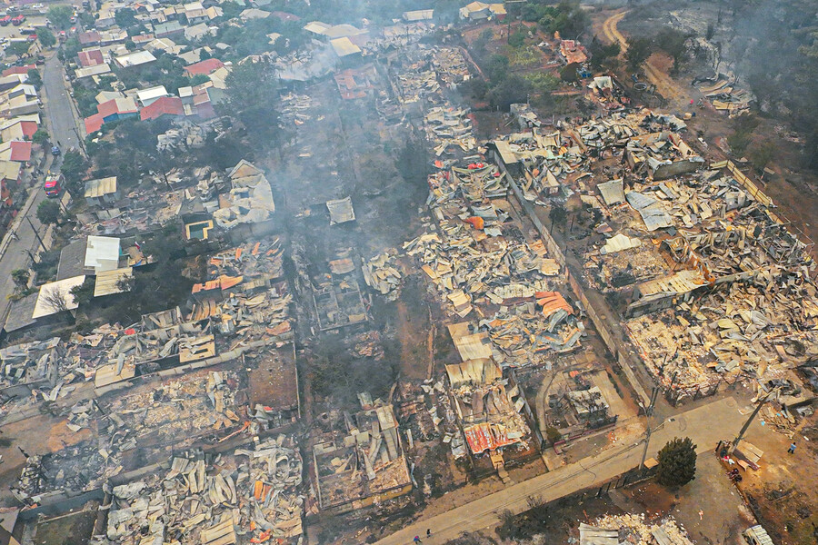 Autoridades mantiene en 19 la cifra de fallecidos por incendios forestales y reportan más de 300 viviendas destruidas